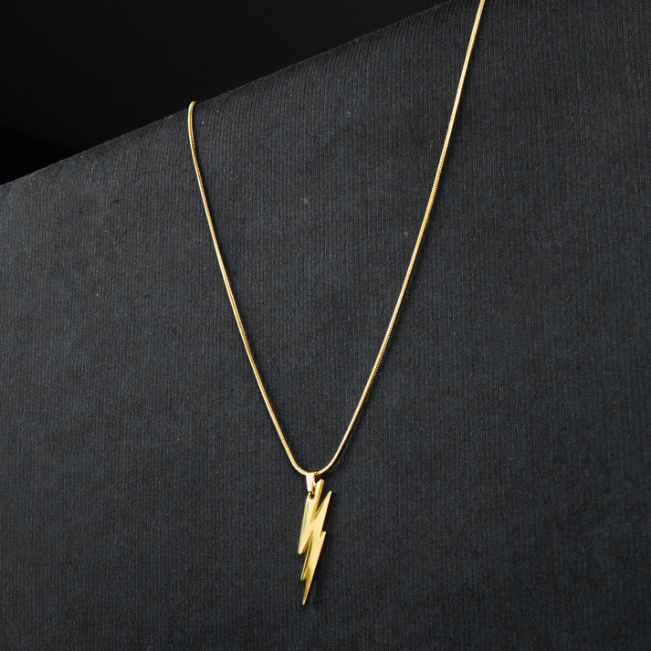 Lightning pendant with golden Roundcut chain